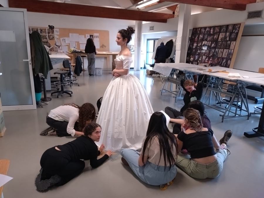 Backstage, Dress 1853 Barbara Ronchi — image 9